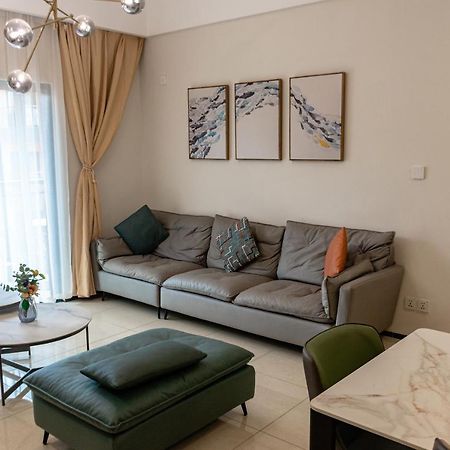 Rose Garden Private Apartment By Link คิกาลี ภายนอก รูปภาพ