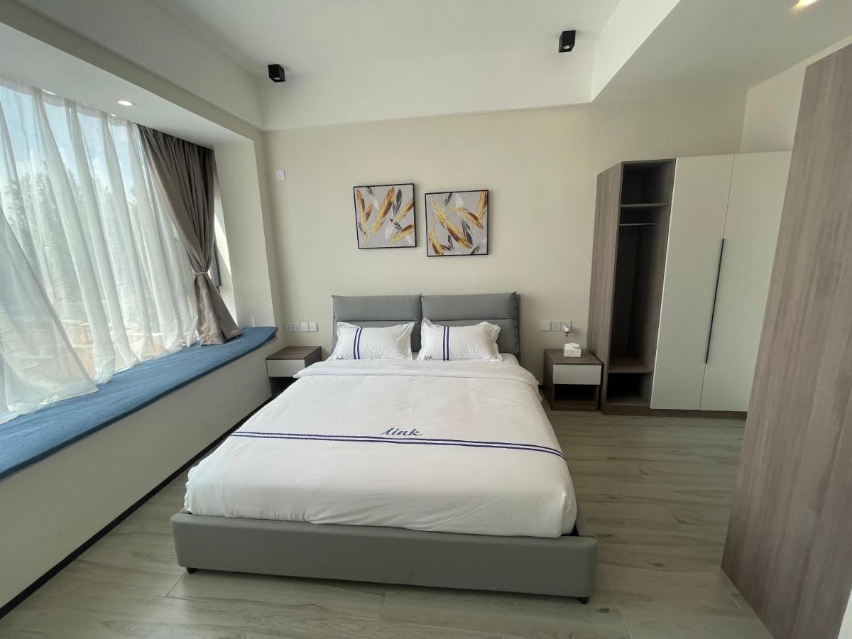Rose Garden Private Apartment By Link คิกาลี ภายนอก รูปภาพ