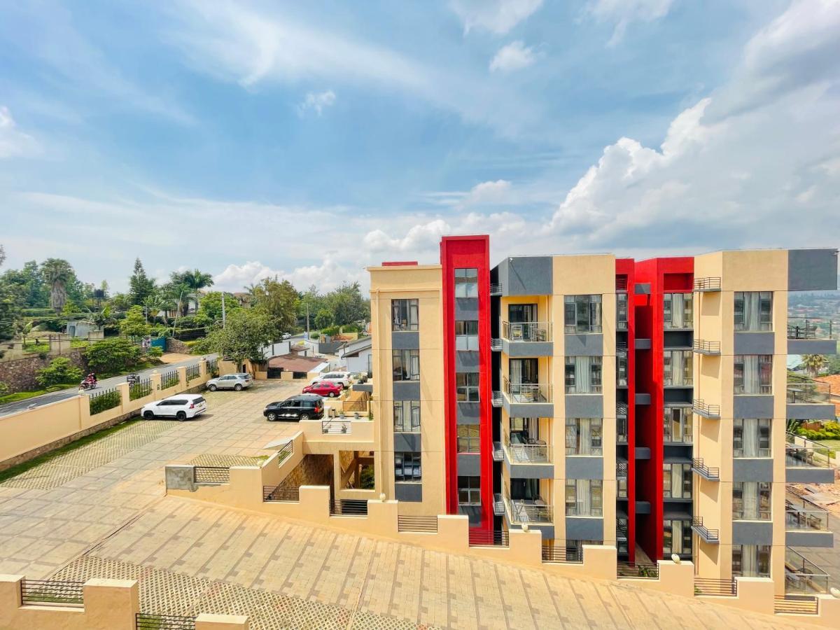 Rose Garden Private Apartment By Link คิกาลี ภายนอก รูปภาพ
