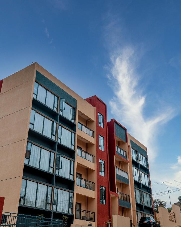 Rose Garden Private Apartment By Link คิกาลี ภายนอก รูปภาพ