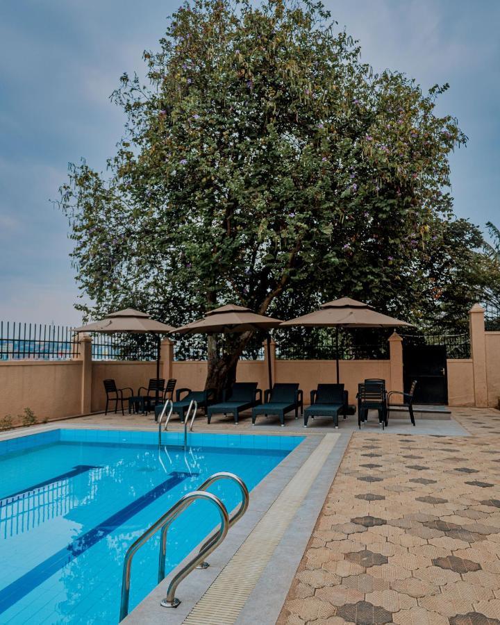 Rose Garden Private Apartment By Link คิกาลี ภายนอก รูปภาพ