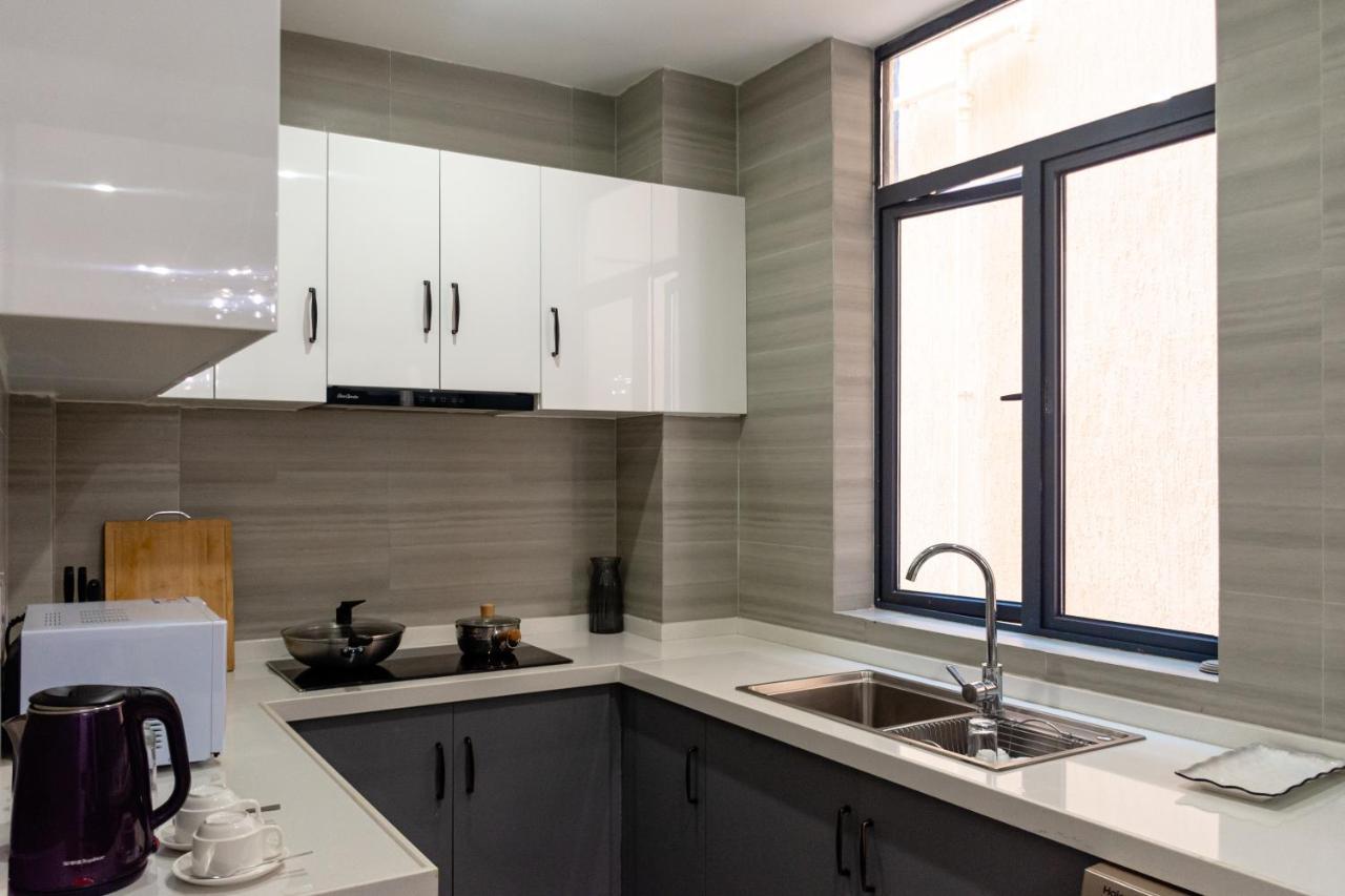 Rose Garden Private Apartment By Link คิกาลี ภายนอก รูปภาพ